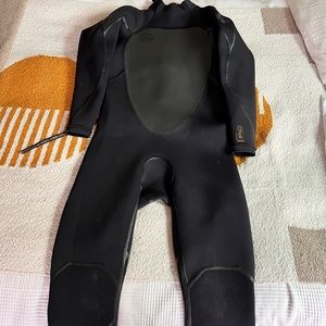 O’Neill XLT 4/3 wetsuit